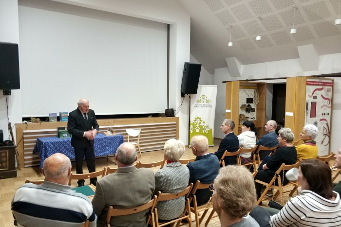 Spotkanie z prof. Danielem Kadłubcem i promocja książki „Mały Leksykon Kultury Ludowej Śląska Cieszyńskiego. Kultura duchowa”